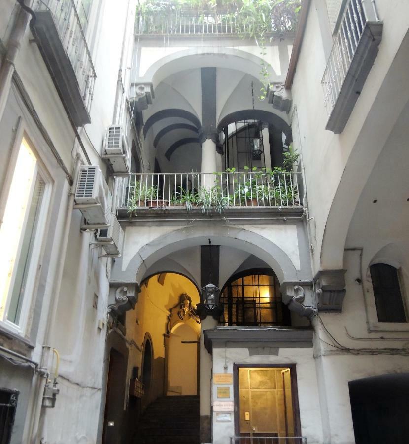 Napoli Belle Arti Apartment Exterior photo